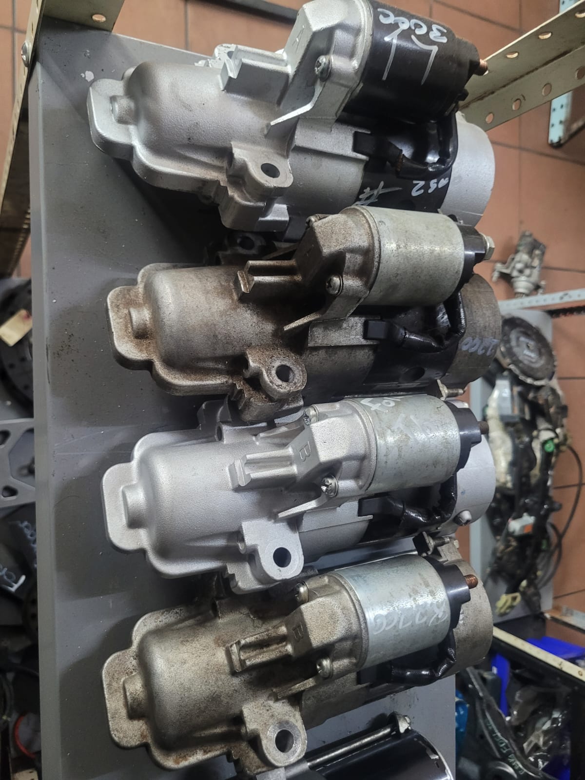 FORD RANGER 2.2 AND 3.2 STARTER'S R2500 - Private Seller FORD RANGER 2.2 AND 3.2 STARTER'S R2500 - Private Seller