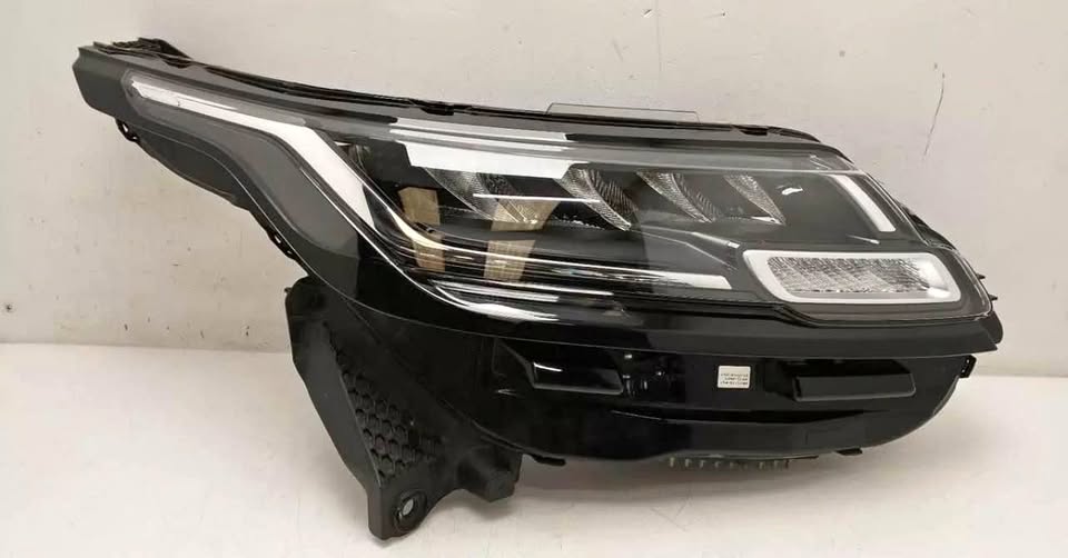 LAND ROVER RANGE ROVER VELAR Front Headlight Headlamp LR1 - Private Seller LAND ROVER RANGE ROVER VELAR Front Headlight Headlamp LR1 - Private Seller