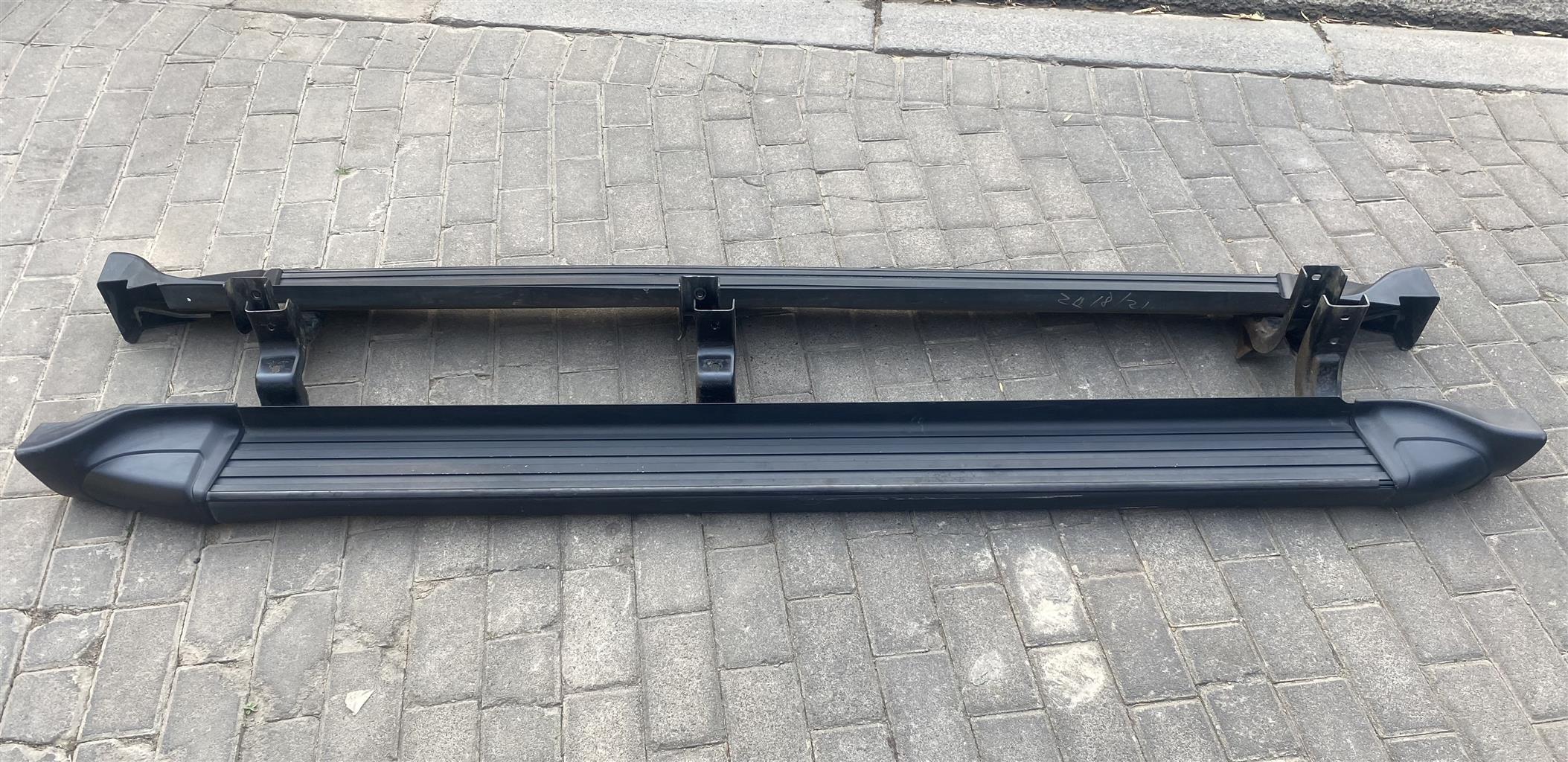 2023 ISUZU D-MAX DOUBLE CAB SIDE STEPS FOR SALE. OEM IN EXCELLENT CONDITION - Private Seller 2023 ISUZU D-MAX DOUBLE CAB SIDE STEPS FOR SALE. OEM IN EXCELLENT CONDITION - Private Seller