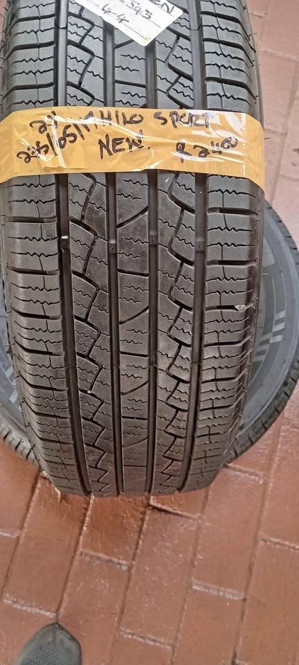 2x Hilo tyres As New 2x Hilo tyres As New