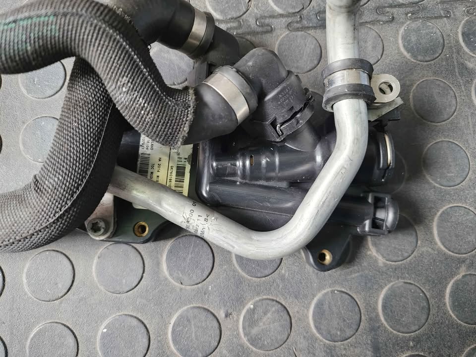 BMW TRANSMISSION OIL COOLER - Private Seller
