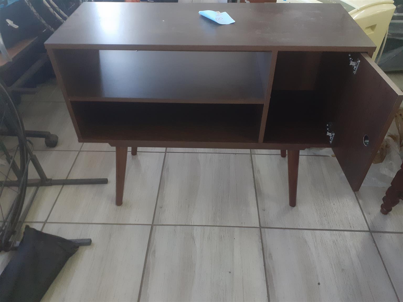 TV Stand (S107317A)