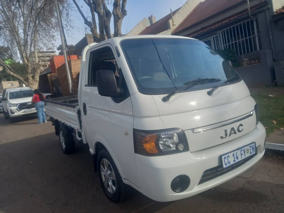 2023 Jac X200 2.5 DIESEL, MANUAL, WHITE