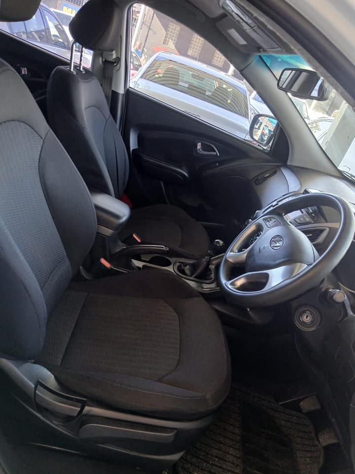 2014 HYUNDAI IX35 2.0 MANUAL