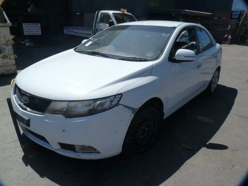 Kia Cerato 2.0 Manual White - 2012 STRIPPING FOR SPARES - Private Seller Kia Cerato 2.0 Manual White - 2012 STRIPPING FOR SPARES - Private Seller