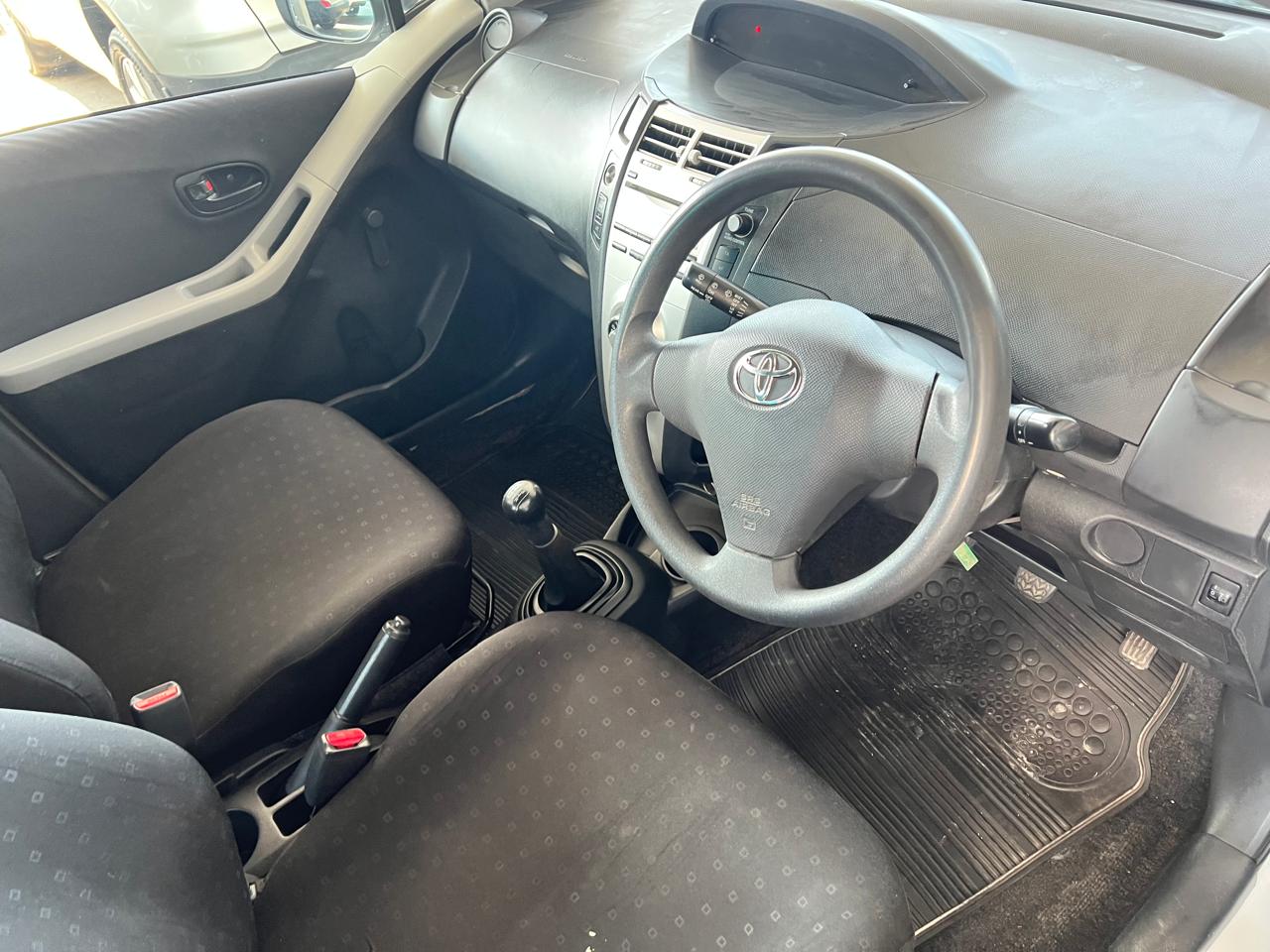 2012 TOYOTA YARIS T3 HATCHBACK Transmission: Manual Mileage: 102000km Petrol