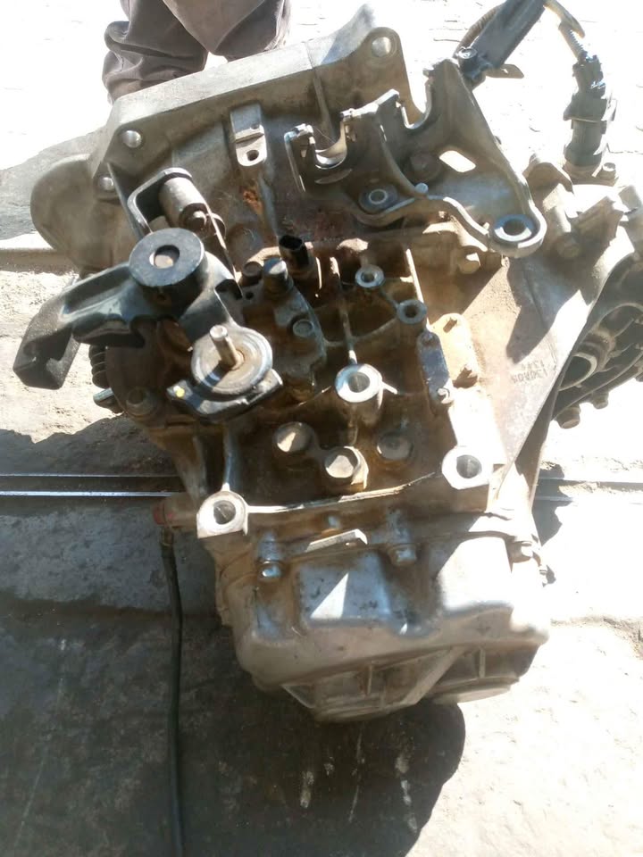 Kia picanto maunal gear box 2013 - Private Seller