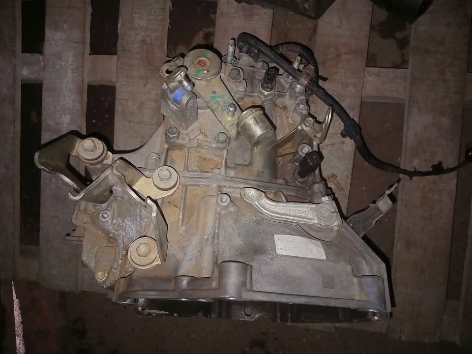 Suzuki swift 2023 model maunal gear box - Private Seller Suzuki swift 2023 model maunal gear box - Private Seller