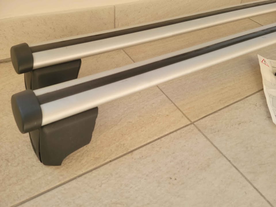 Audi Q5 Roof Racks / Roof Rails - Private Seller Audi Q5 Roof Racks / Roof Rails - Private Seller