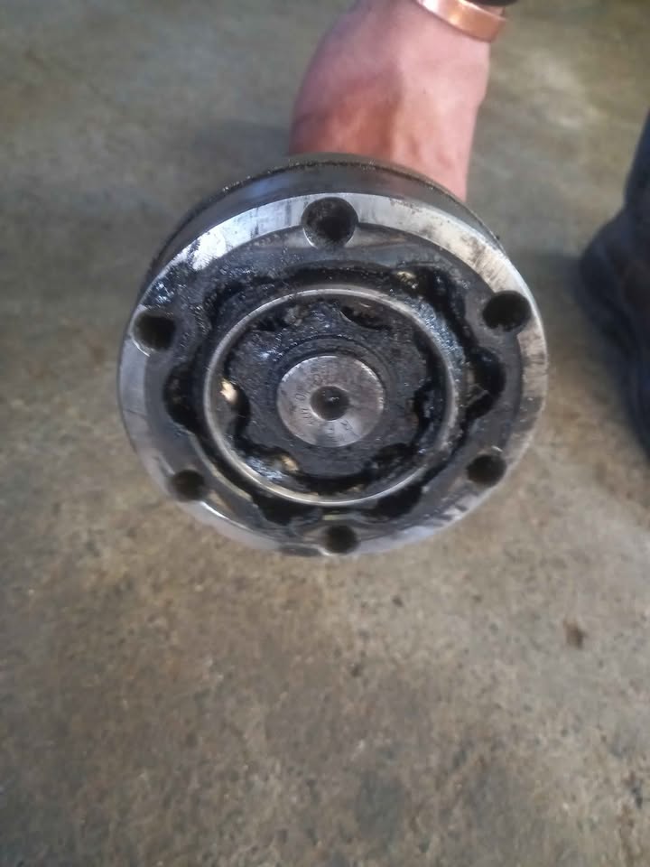 AUDI ADR 1.8 CV JOINT OEM LEFT AND RIGHT - Private Seller