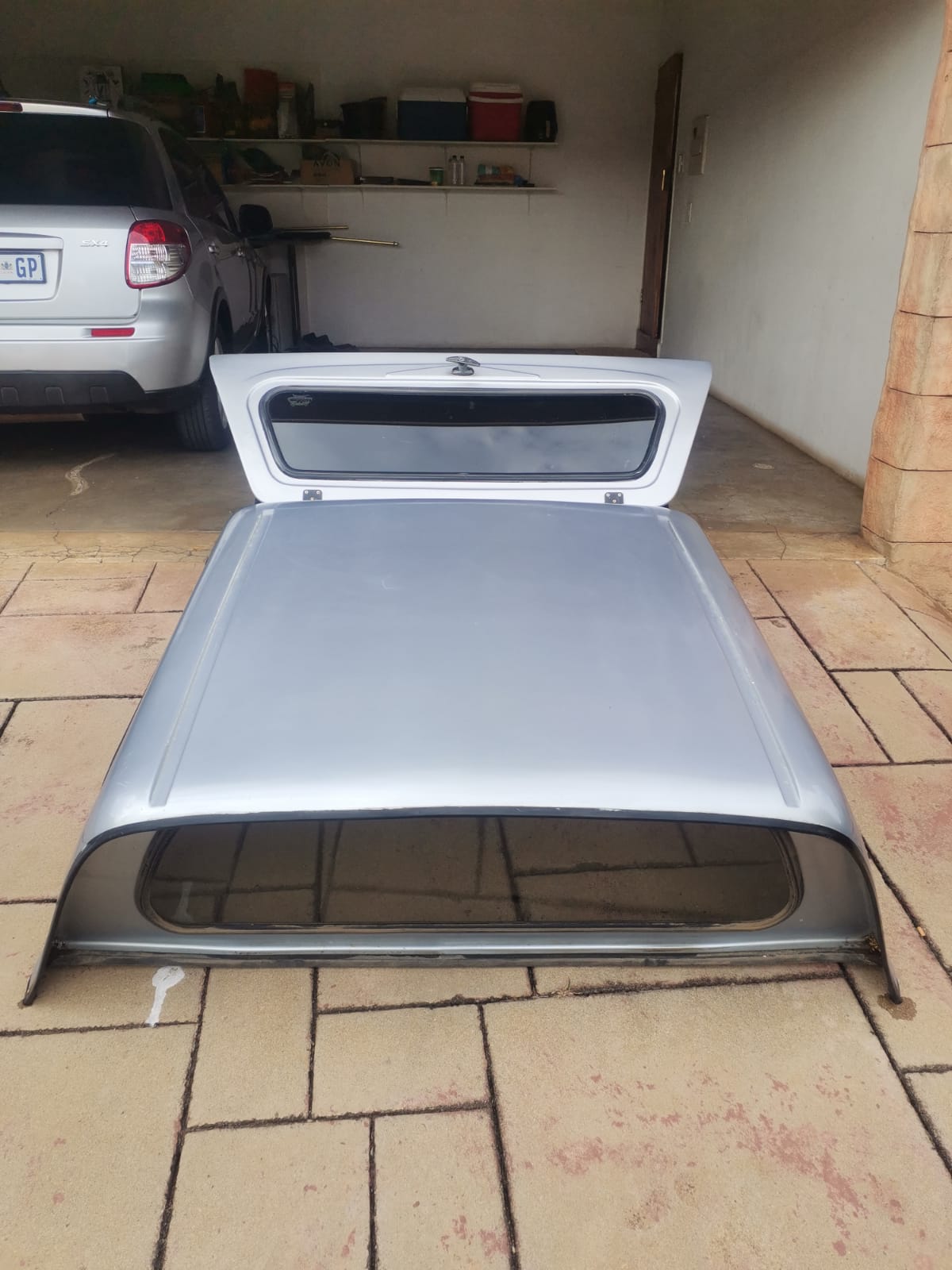 2015 year model Mitsubishi Triton Double cab canopy good condition. Silve - Private Seller 2015 year model Mitsubishi Triton Double cab canopy good condition. Silve - Private Seller