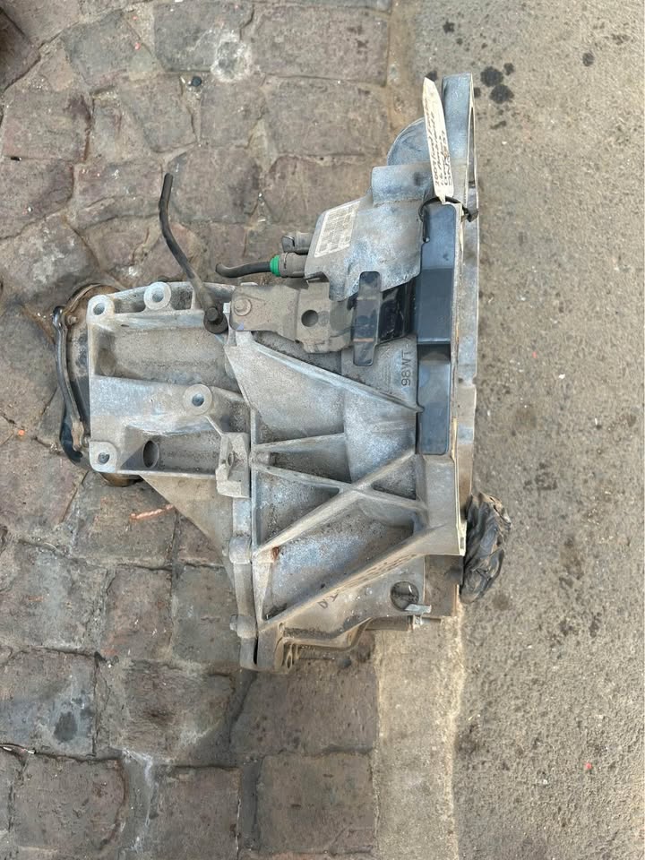2009 Ford Fiesta Ambiente 1.6 5 Speed gearbox For Sale @Circle 7 Used Parts - Private Seller 2009 Ford Fiesta Ambiente 1.6 5 Speed gearbox For Sale @Circle 7 Used Parts - Private Seller