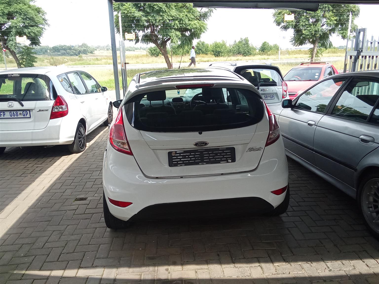 Used 2015 Ford Fiesta 5-door 1.4 Ambiente (aircon+audio) - Private Seller Used 2015 Ford Fiesta 5-door 1.4 Ambiente (aircon+audio) - Private Seller