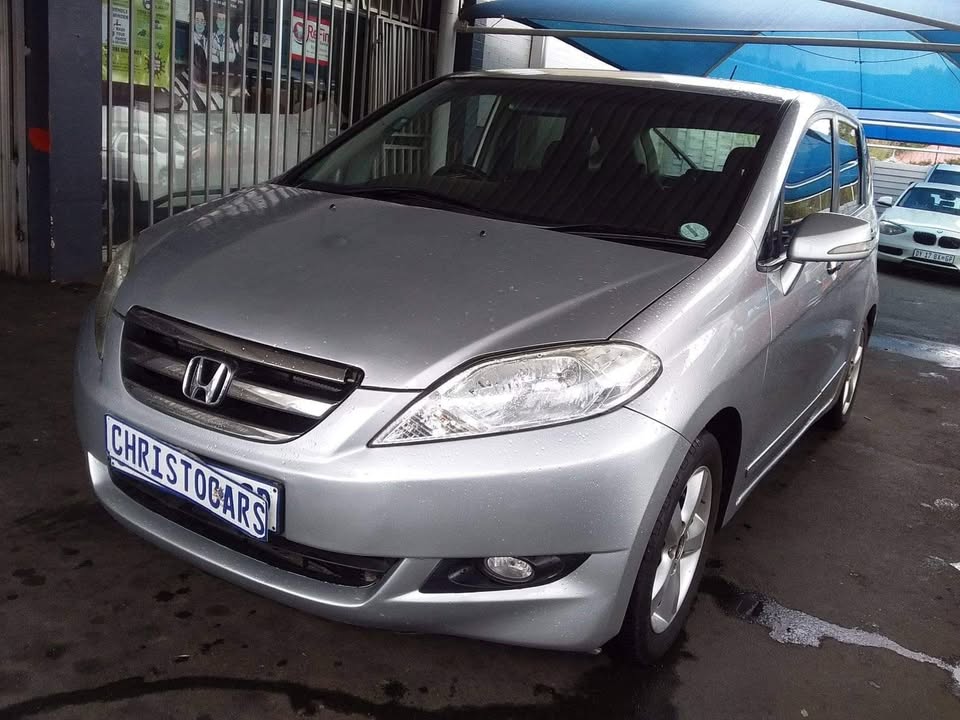 2009 Hondo FRV 6-seater automatic transmissio 2009