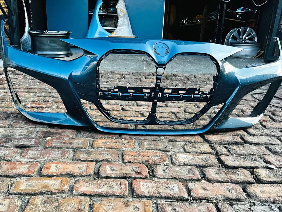 BMW 4 SERIES G22 G23 M Sport Front Bumper 2021-2024 - Private Seller BMW 4 SERIES G22 G23 M Sport Front Bumper 2021-2024 - Private Seller