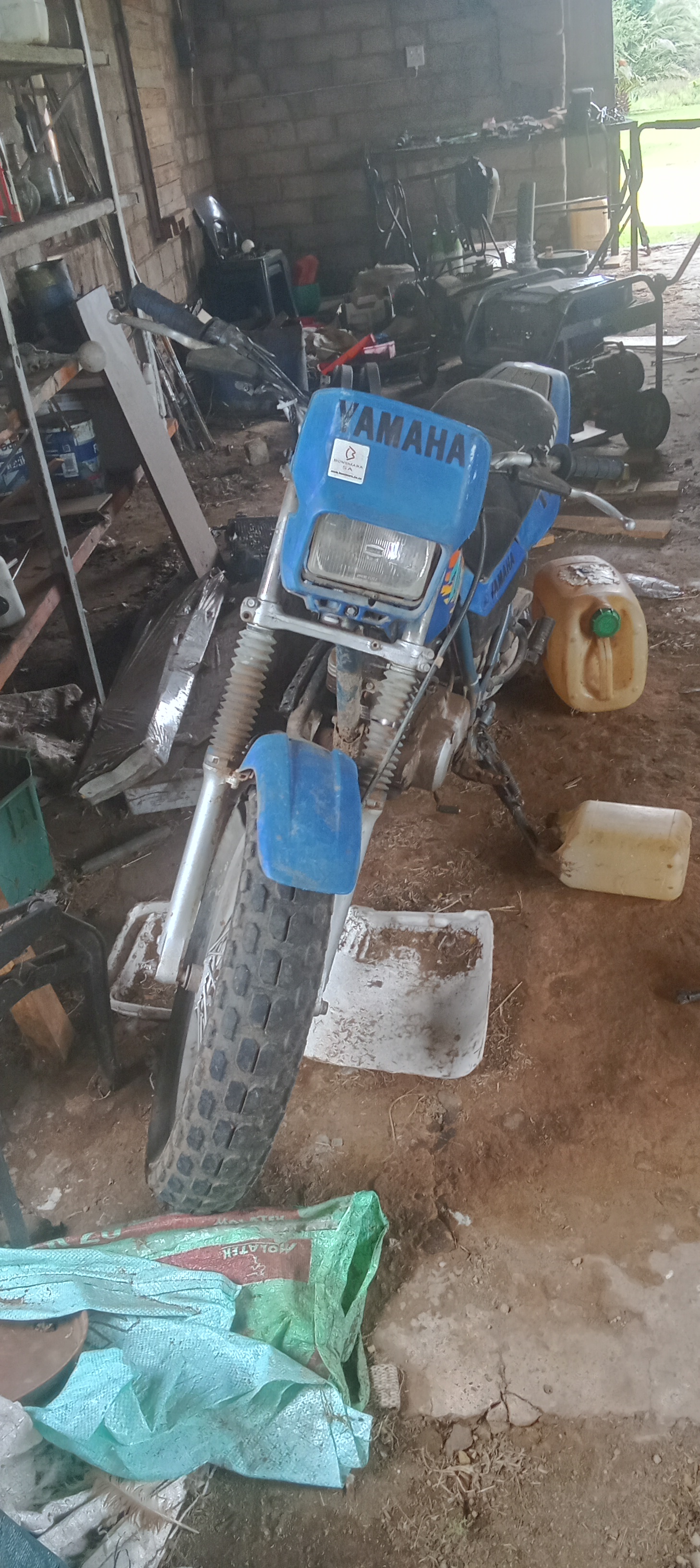 1994 Yamaha tw200 rainbow warrior motor cycle for sale - Private Seller 1994 Yamaha tw200 rainbow warrior motor cycle for sale - Private Seller