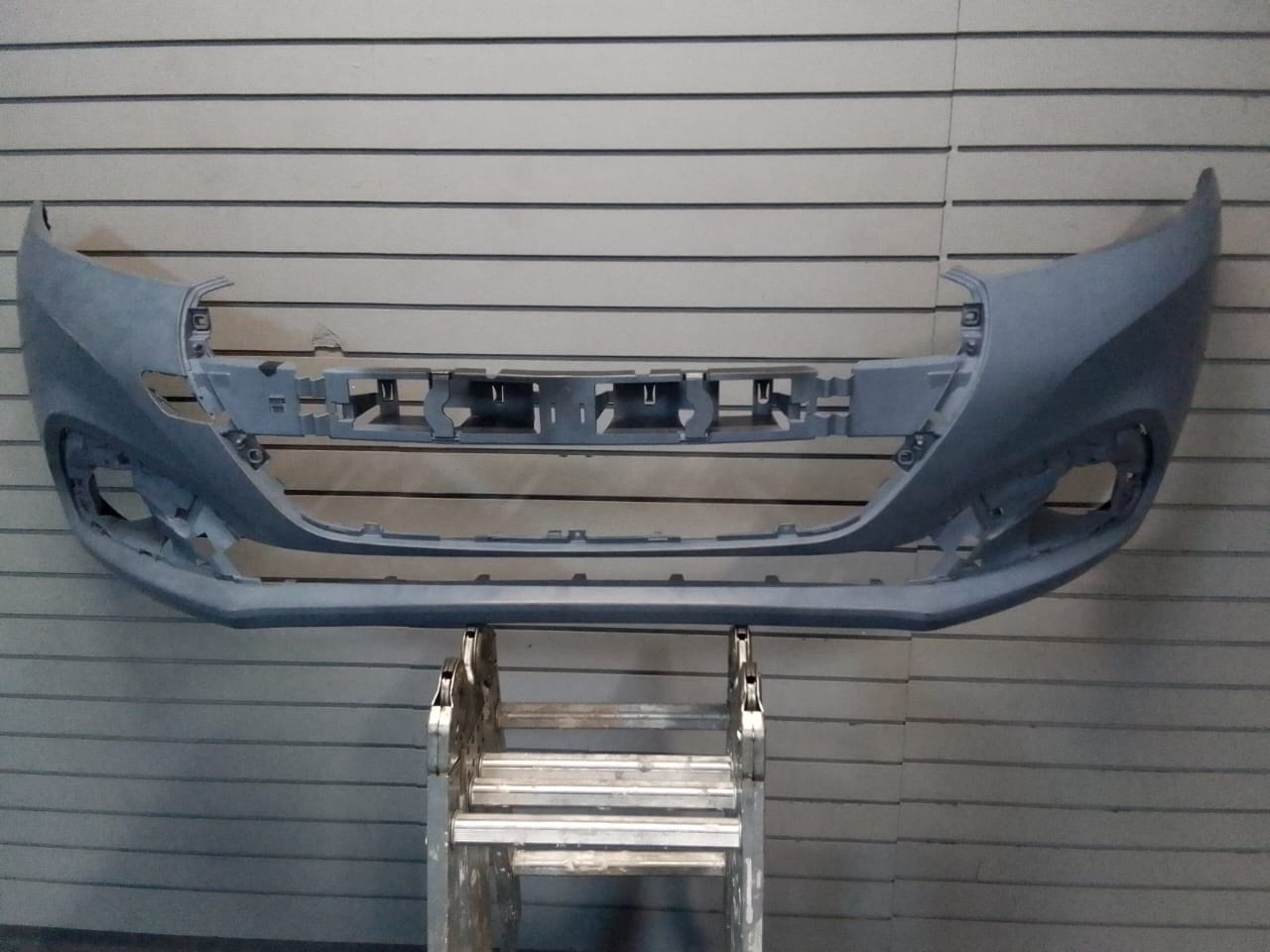 (2015-2018) PEUGEOT 208 FRONT BUMPER FOR SALE - Private Seller (2015-2018) PEUGEOT 208 FRONT BUMPER FOR SALE - Private Seller