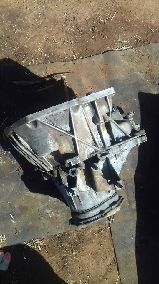 Ford fiesta 1.3 gearbox - Private Seller