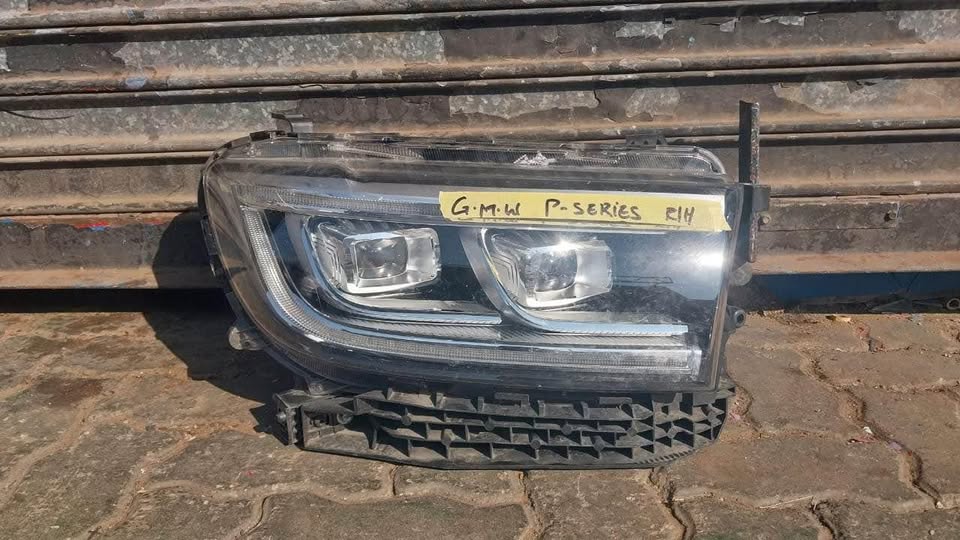 GWM P-Series headlight - Private Seller