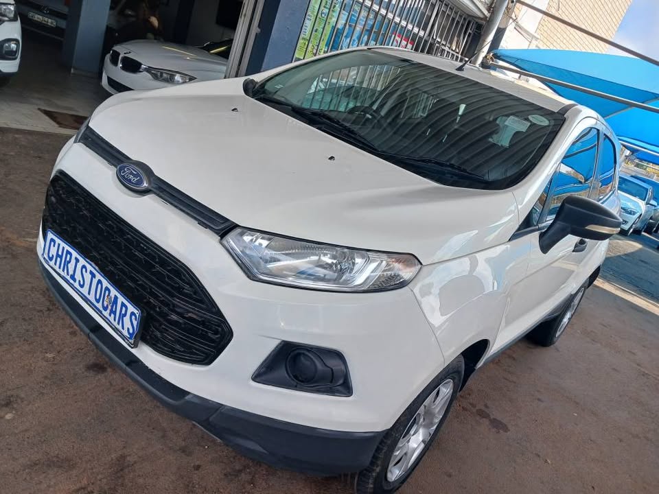 2017 model Ford Eco-sport Ambiante hatchback Manuel Transmission petrol 1.0 engine capacity