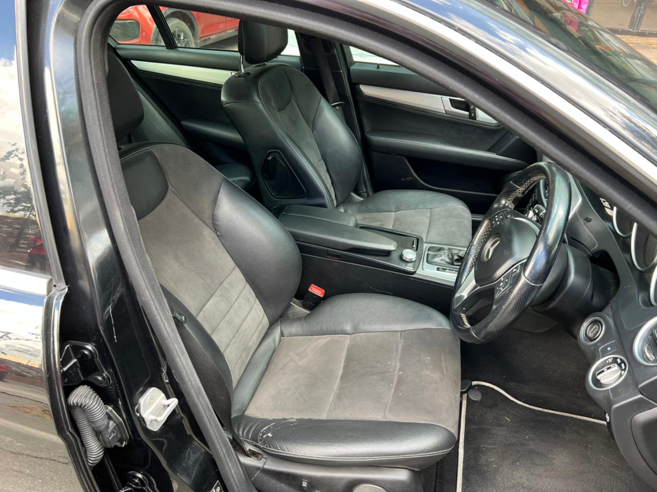 Used 2012 Mercedes-Benz C-Class C250 AMG Line - Private Seller Used 2012 Mercedes-Benz C-Class C250 AMG Line - Private Seller