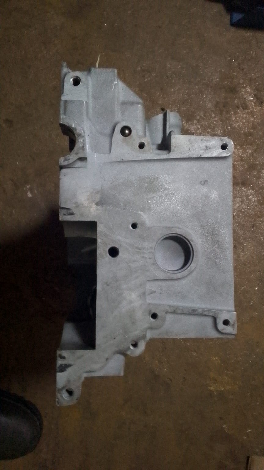 Mercedes Benz A 200  reconditioned cylinder head.