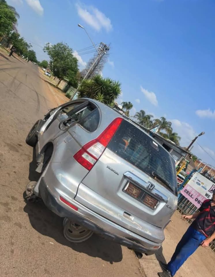 Honda crv stripping for spares - Private Seller Honda crv stripping for spares - Private Seller