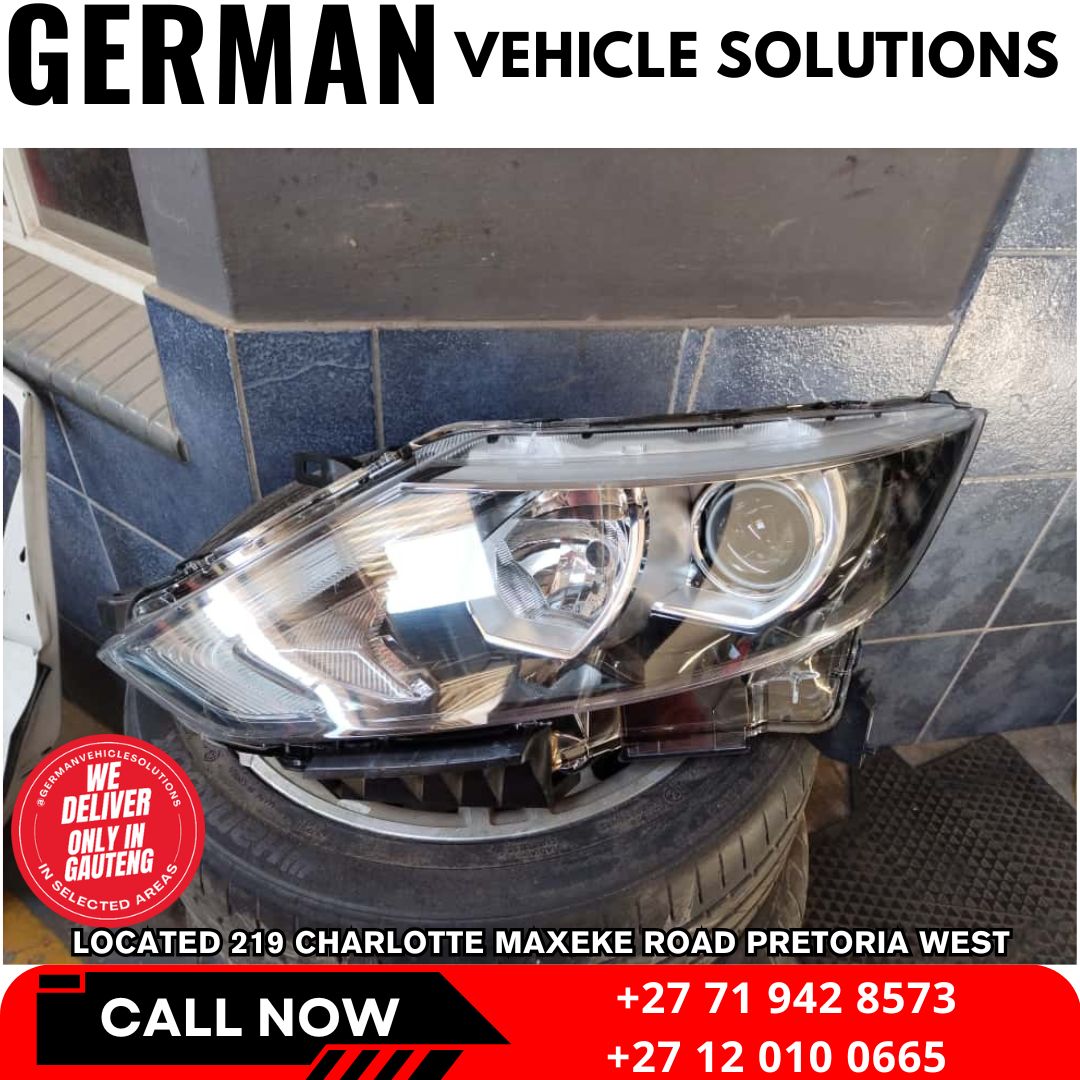 Nissan Qashqai left headlight for sale - Private Seller