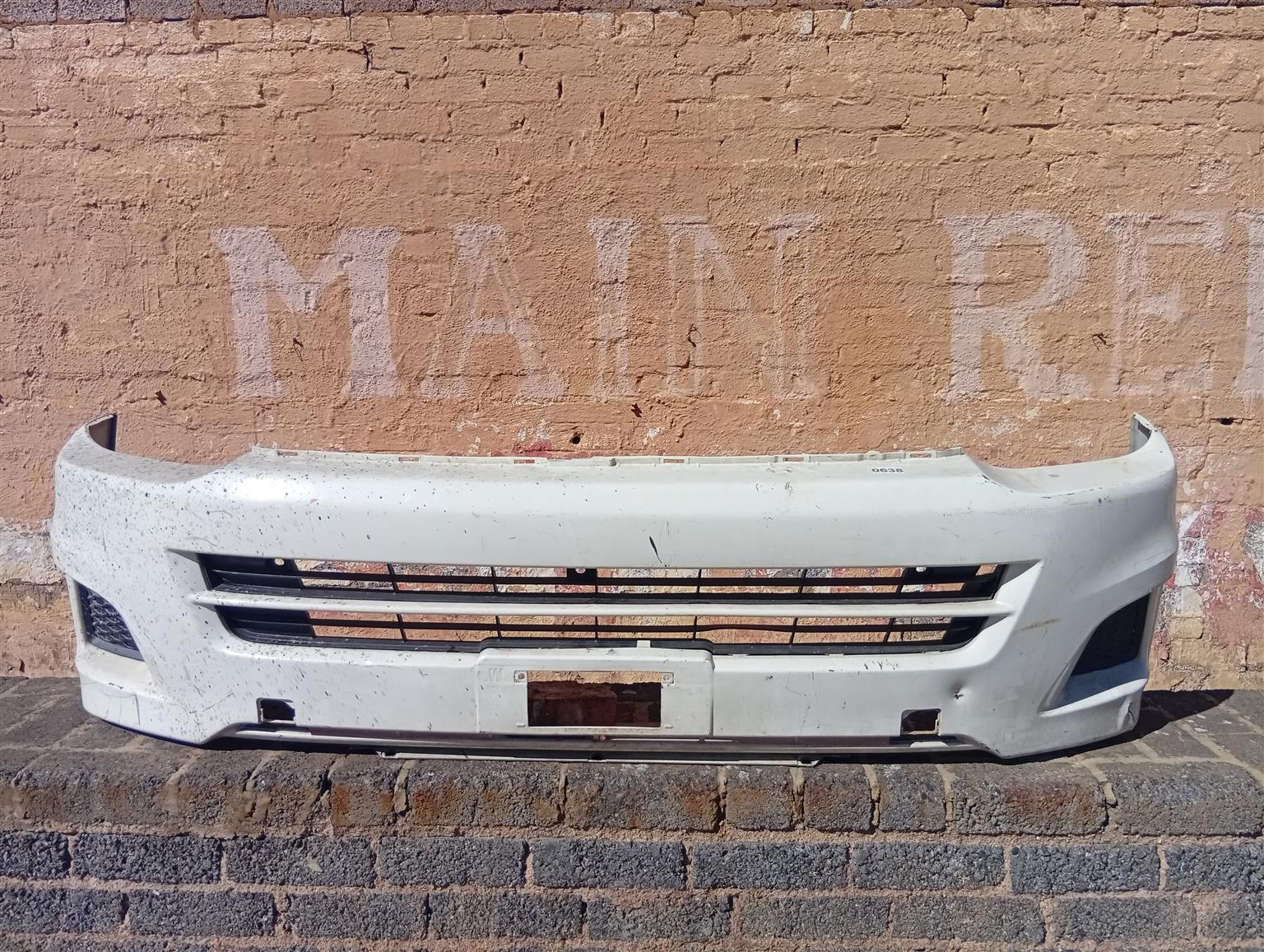2004-2013 Toyota quantum front bumper OEM for sale - Private Seller