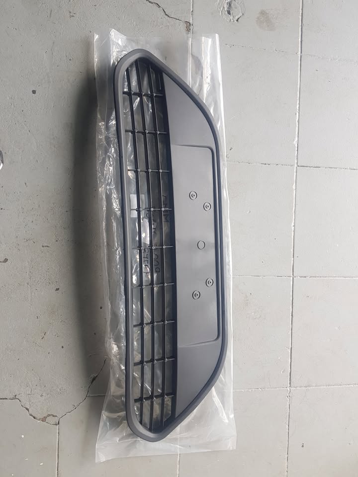 Ford focus 2010 Main grill!! - Private Seller Ford focus 2010 Main grill!! - Private Seller