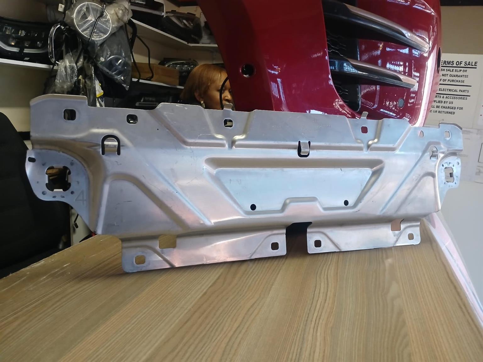 2018-2024 G20/G21 3SERIES UPPER SLAM PANEL - Private Seller 2018-2024 G20/G21 3SERIES UPPER SLAM PANEL - Private Seller