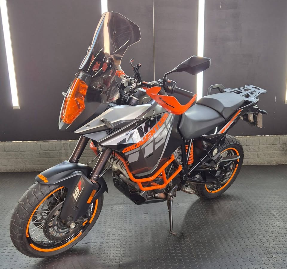 2014 KTM 1190 Adventure - 39 000km- Tinted Screen - Crash Bars - Spotlights - Private Seller 2014 KTM 1190 Adventure - 39 000km- Tinted Screen - Crash Bars - Spotlights - Private Seller