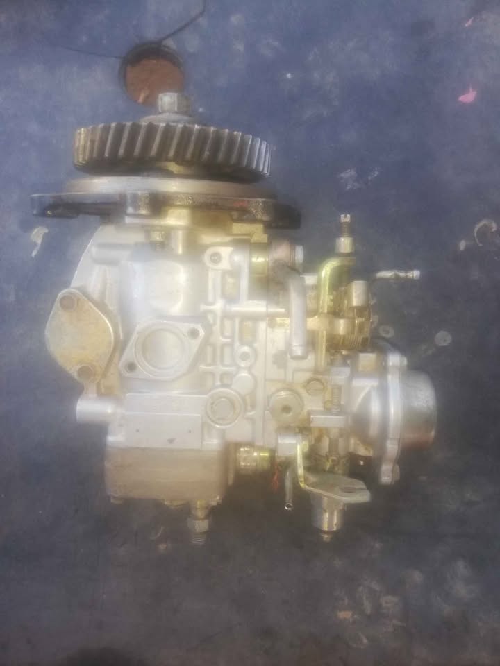 ISUZU KB 250 DIESEL PUMP IN EXCELLENT CONDITION - Private Seller
