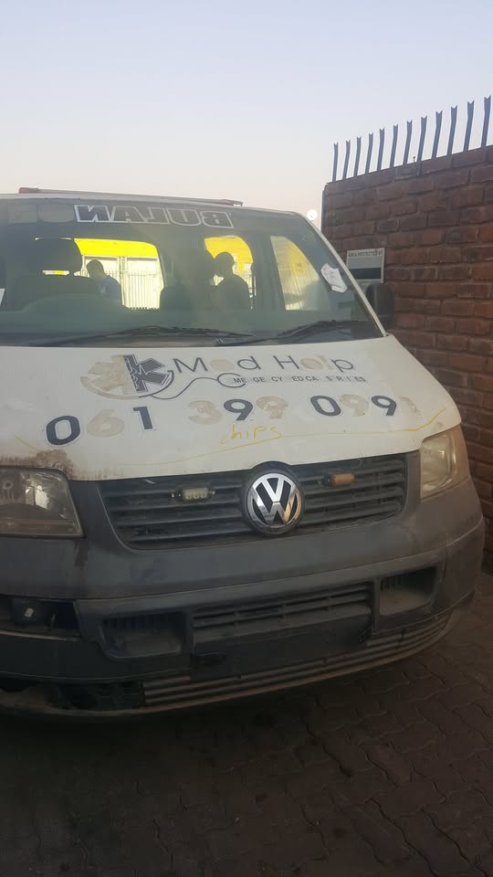 VW T5 Stripping for Spares - Private Seller