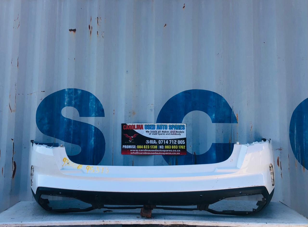 Kia Sorento rear/back bumper with diffuser (2020) - Private Seller Kia Sorento rear/back bumper with diffuser (2020) - Private Seller