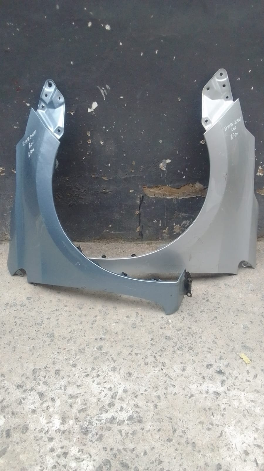 Toyota corolla quest Fenders 2020+ - Private Seller Toyota corolla quest Fenders 2020+ - Private Seller