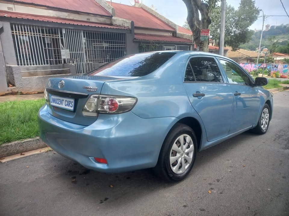 2015 Toyota Corolla Quest 1.6 Petrol, Manual, Blue color, Mileage