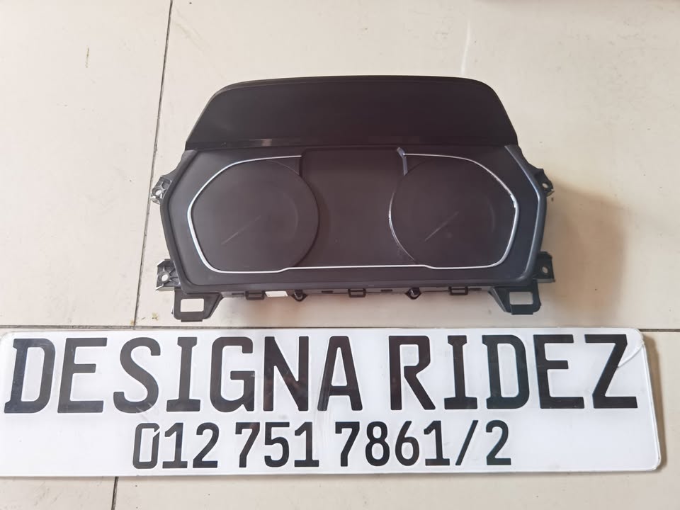BMW U11 X1 INSTUMENT CLUSTER AVAILABLE - Private Seller BMW U11 X1 INSTUMENT CLUSTER AVAILABLE - Private Seller