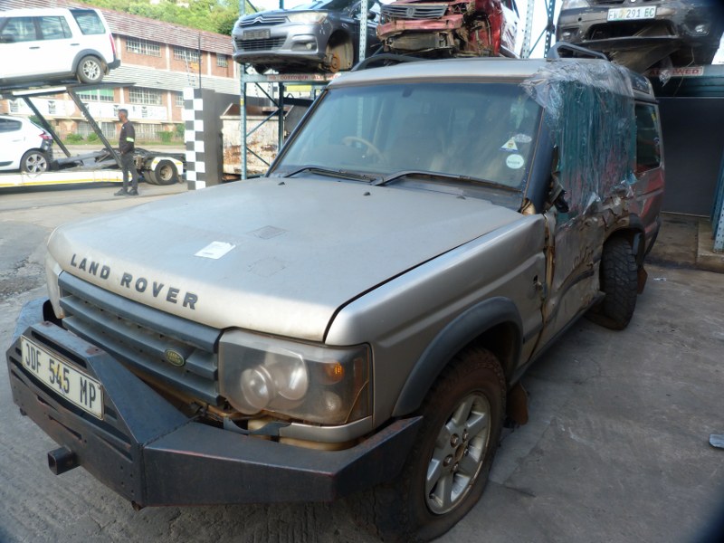 Land Rover Discovery ES TD5 AT Gold - 2002 STRIPPING FOR SPARES - Private Seller Land Rover Discovery ES TD5 AT Gold - 2002 STRIPPING FOR SPARES - Private Seller