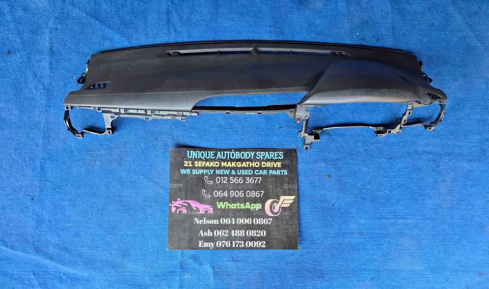 Toyota Hilux GD6 Upper Dashboard