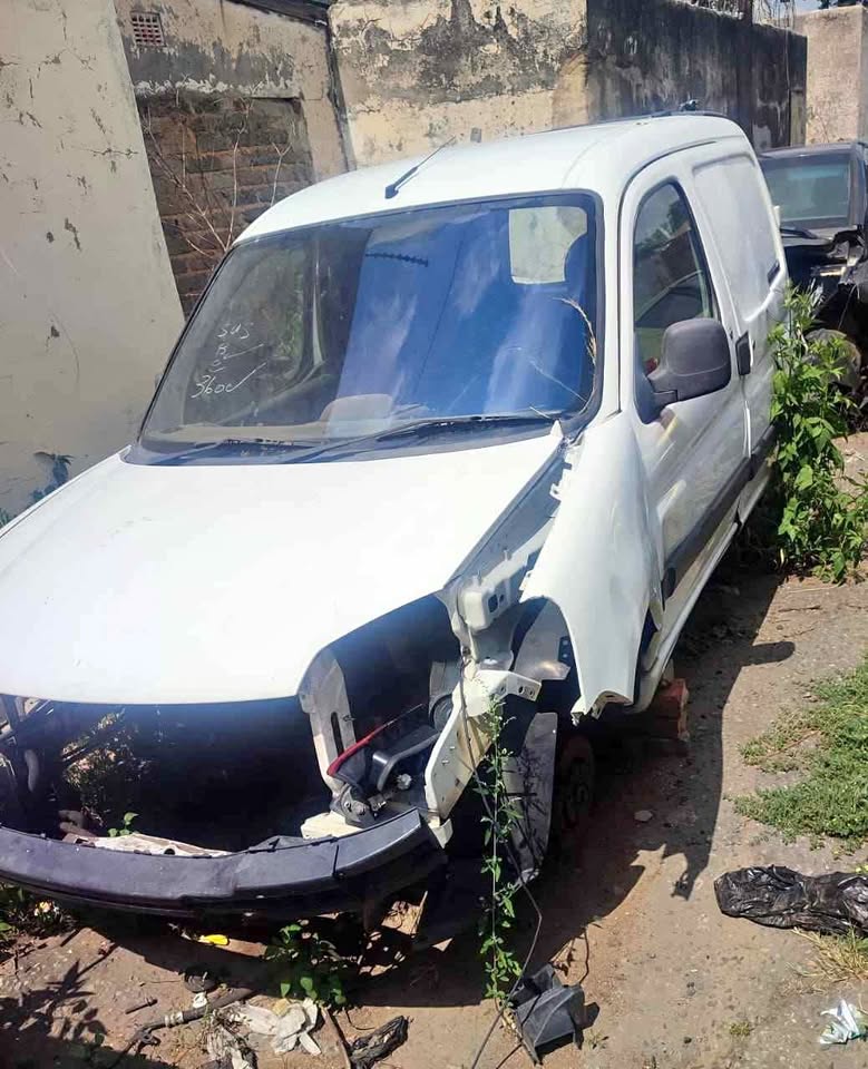 Renault Partner Stripping For Spares JJ's Automotive Supplies