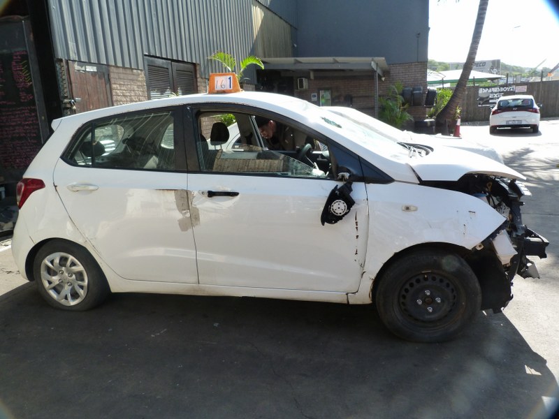 2018 Hyundai Grand i10 1.2 Manual spares - White - Private Seller 2018 Hyundai Grand i10 1.2 Manual spares - White - Private Seller