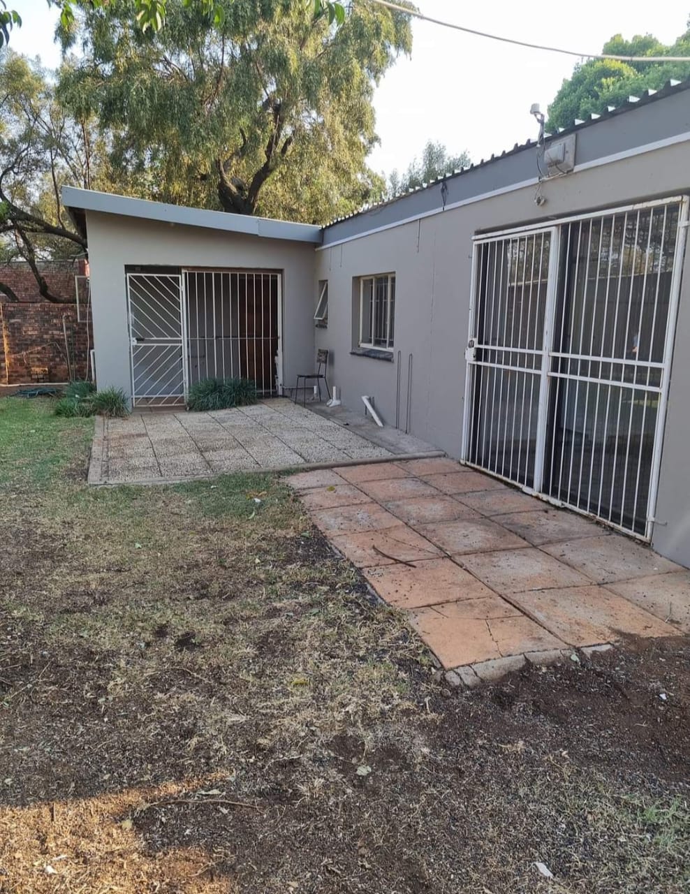 2 Bedroom house for rent, Elandsfontein, Pretoria. Just outside