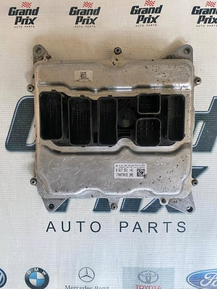 BMW 3 SERIES F30 ECU COMPUTER BOX MEVD17.2.9 0261S09709 8617551-01 - Private Seller BMW 3 SERIES F30 ECU COMPUTER BOX MEVD17.2.9 0261S09709 8617551-01 - Private Seller