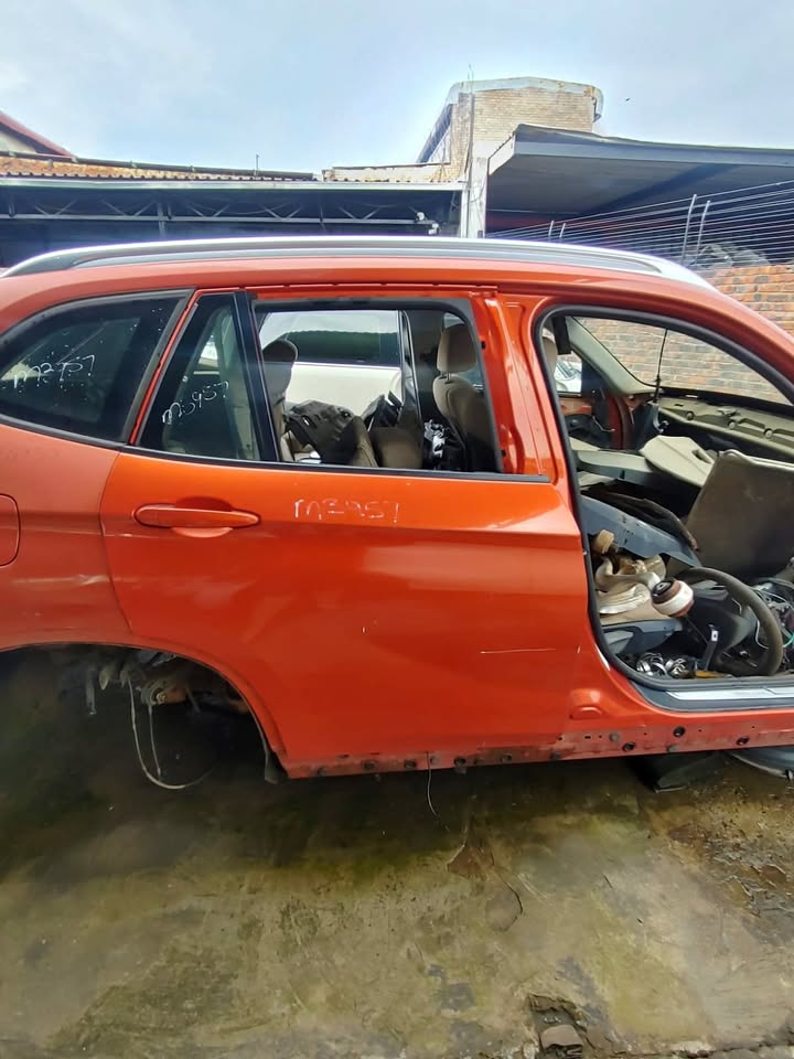 BMW X1 RIGHT REAR DOOR FOR SALE. - Private Seller BMW X1 RIGHT REAR DOOR FOR SALE. - Private Seller