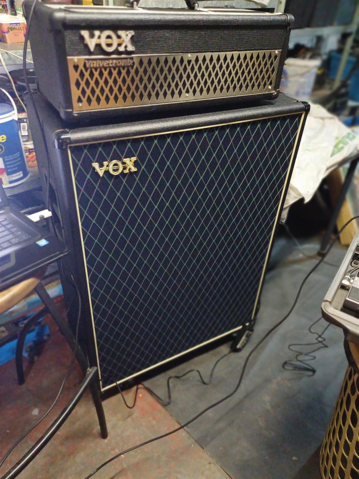VOX HEAD AND CAB AMP.AD100VTH