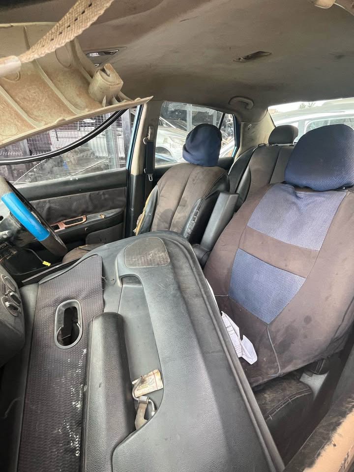 NISSAN TIDA SEDAN FOR SPARES - Private Seller