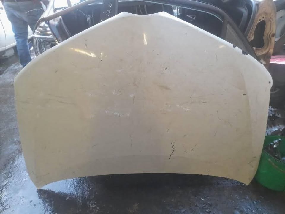 TOYOTA AURIS 2014 TO 2017 BONNET AVAILABLE - Private Seller