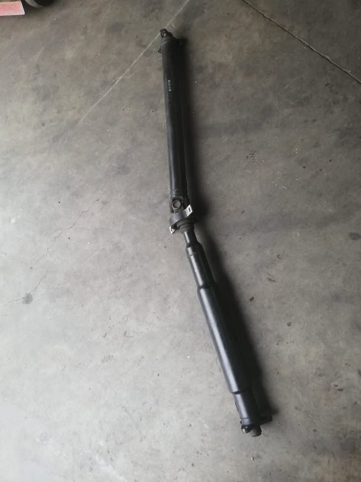 BMW X5 2001 PROP SHAFT FOR SALE - Private Seller