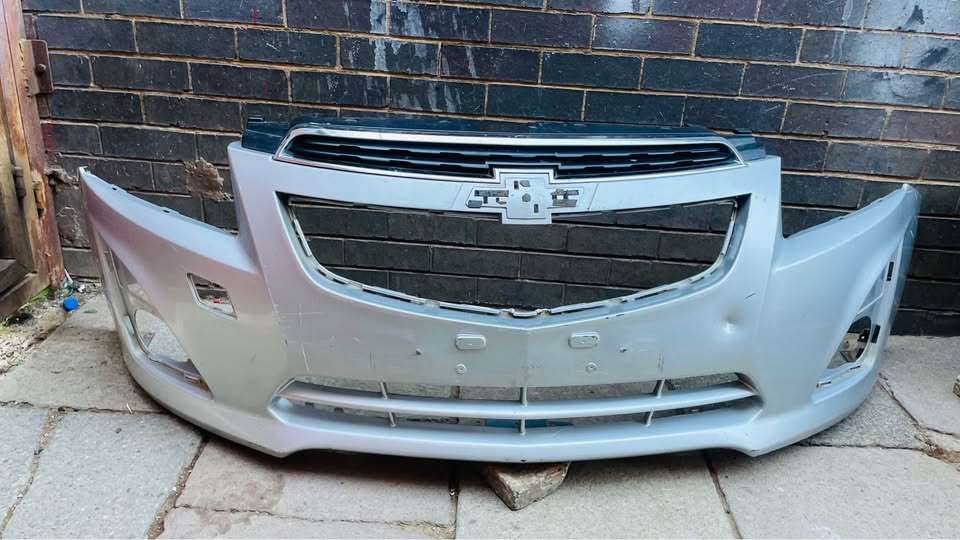 Chevrolet Cruze Bumper 2013 - Private Seller Chevrolet Cruze Bumper 2013 - Private Seller